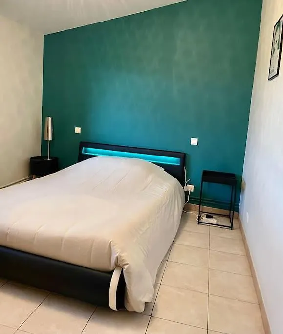 Holiday home La Maisonnette Montauban France